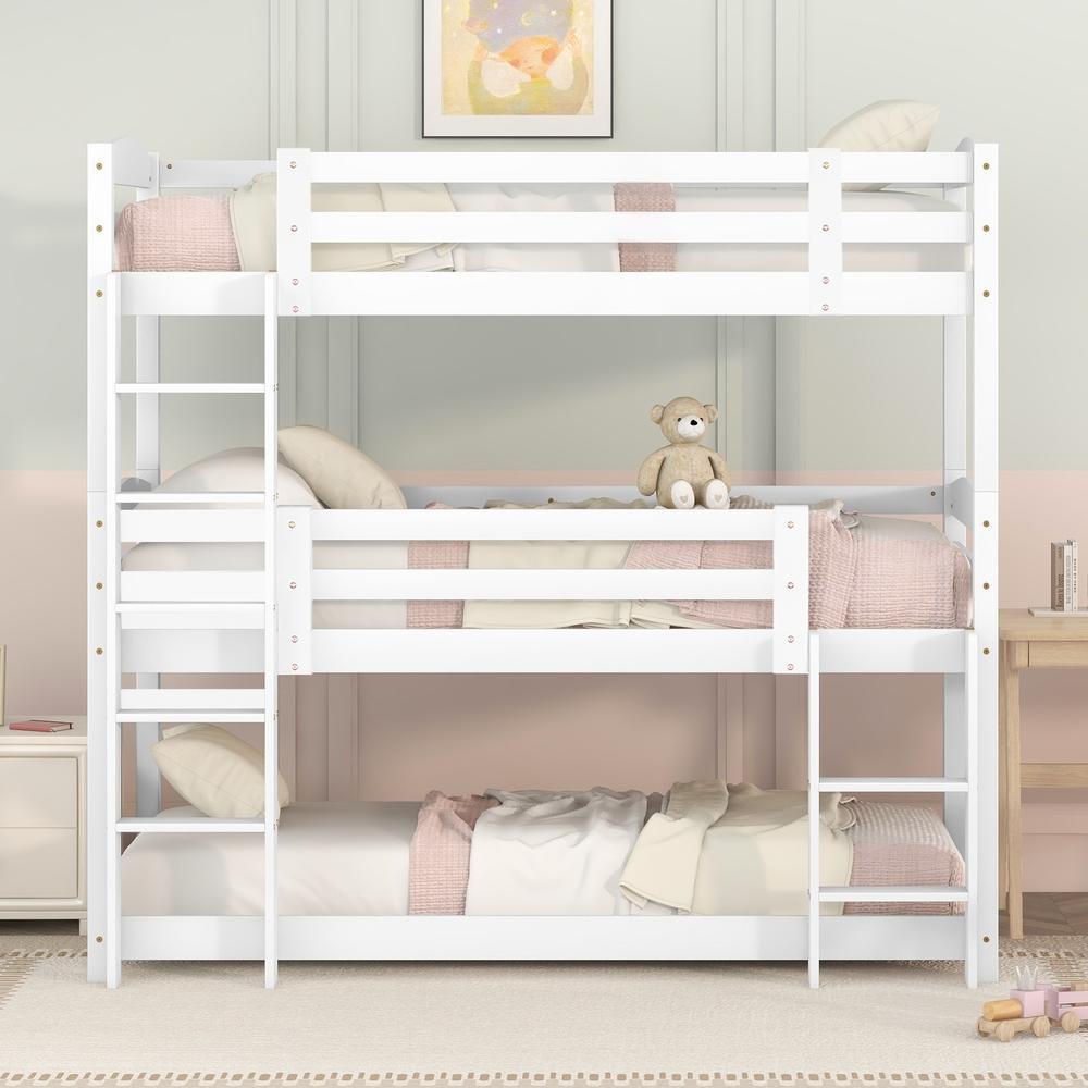 Beliche triplo infantil 90x200cm pinho branco com guarda-corpo, escada