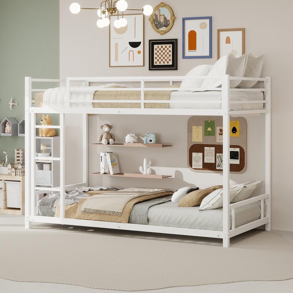 Beliche metálico 90x190 cm, 2 camas, robusto com guarda-corpos, branco