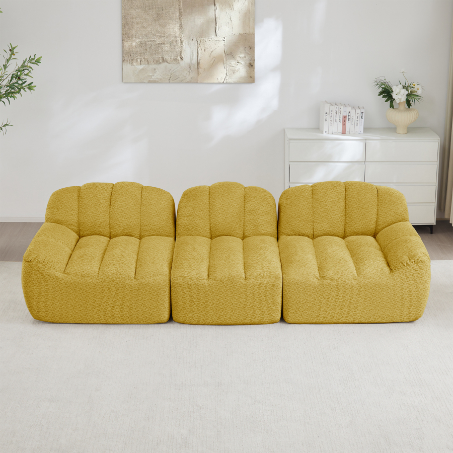 Sofá modular 3 lugares em tecido polar granulado amarelo