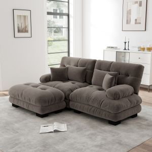 Sofá modular em chenille castanho com otomanas e almofadas