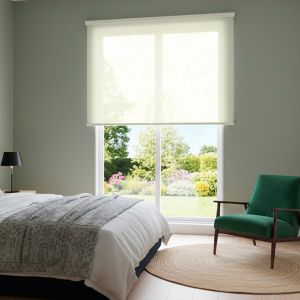 Estor enrollable screen basic 5% blanco lino 120x150cm.