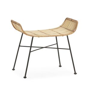 Banqueta 61x41x52 em metal preto com revestimento em vime natural.