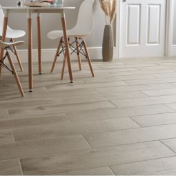 Pavimento porcelânico pinho greige 20x80cm C1 