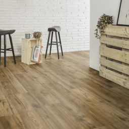 Pavimento laminado carvalho escuro 8mm AC5 Herradura