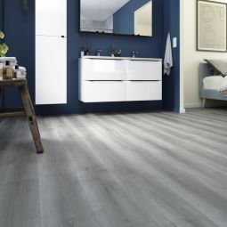 Pavimento laminado carvalho cinzento 8mm AC5 Ferradura