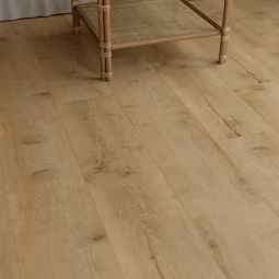 Pavimento laminado carvalho resistente à água 8mm AC4 Feiticeira