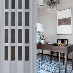 Porta de Interior fole pvc 203x86 imitação madeira branca com vidros pvc