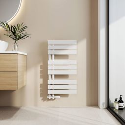 Emke toalheiro água quente 762x400mm, 342w, branco, ligação lateral
