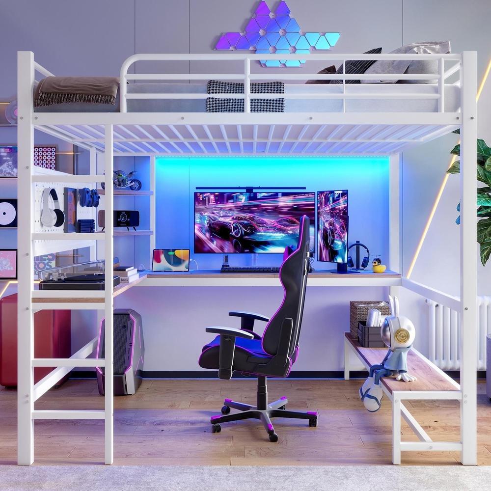 Cama alta 140x200cm com mesa, usb-c, prateleiras e escada, branca